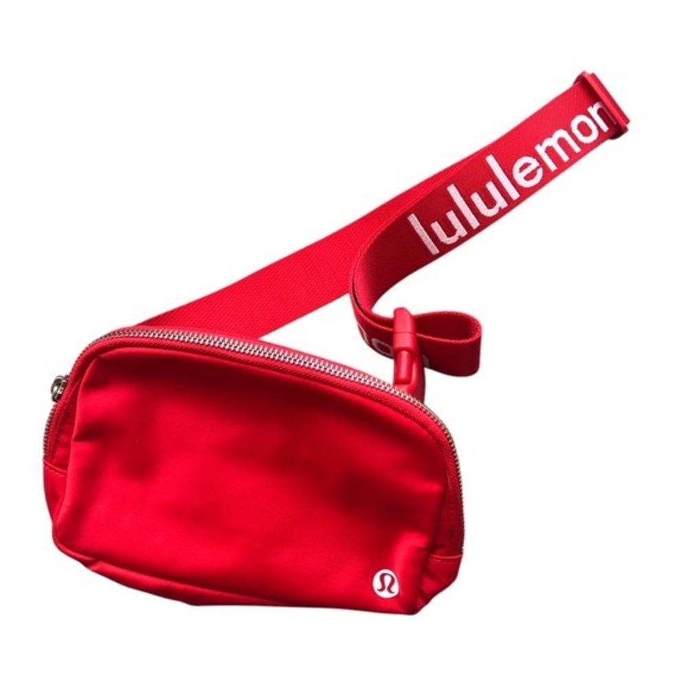 Lululemon Everywhere Belt Bag OG Educator Exclusive Red/White Wordmark*